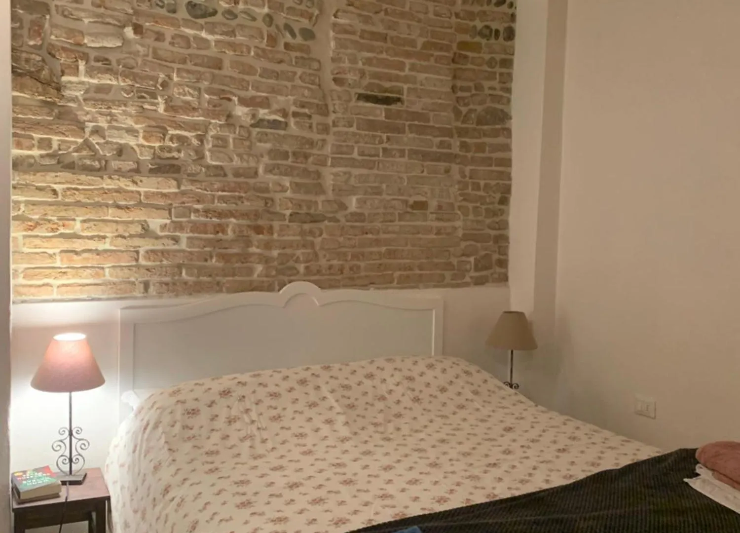 Casina Centotrecento-Romantic & Quite Apartment- Bologna