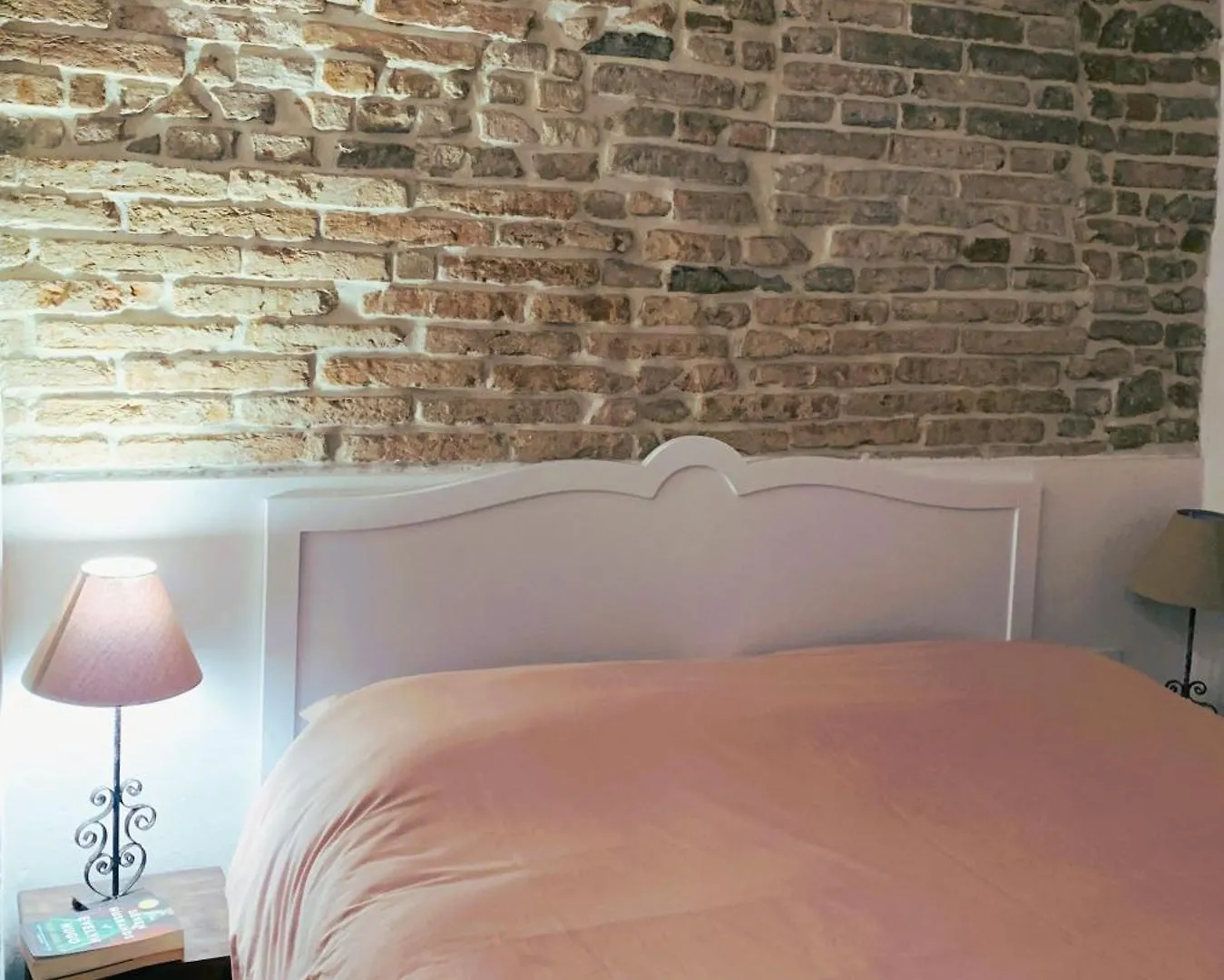Casina Centotrecento-Romantic & Quite Apartment- Bologna Lejlighed