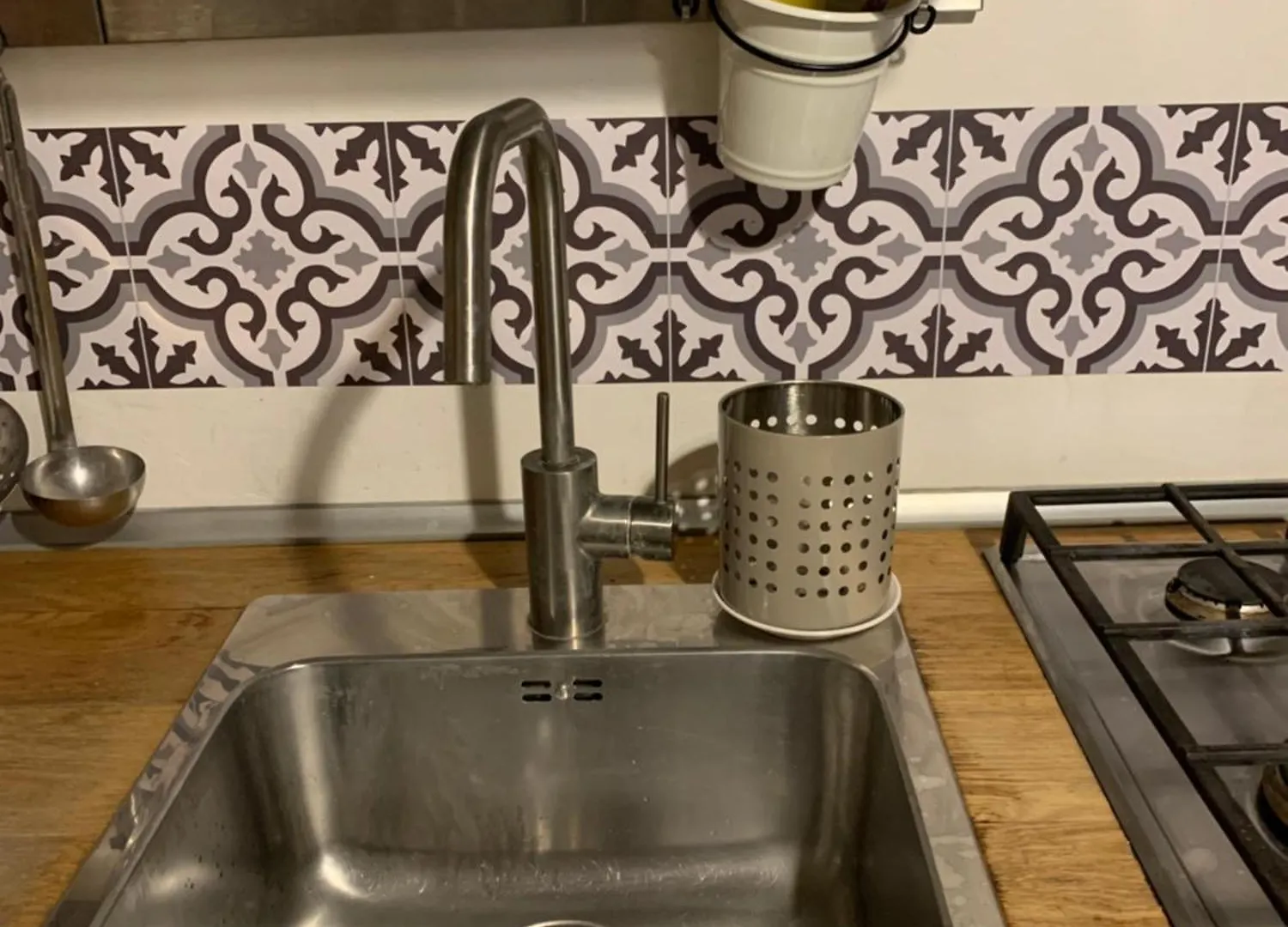Casina Centotrecento-Romantic & Quite Apartment- Bologna